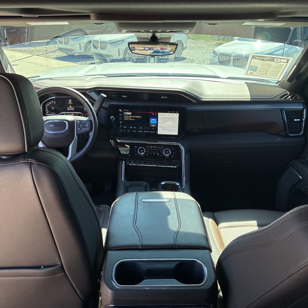 2024 GMC Sierra 3500HD Denali