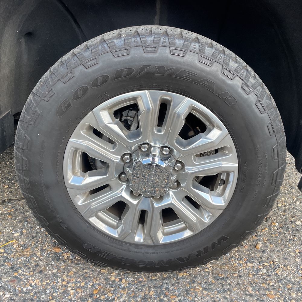 2023 GMC Sierra 3500HD Denali
