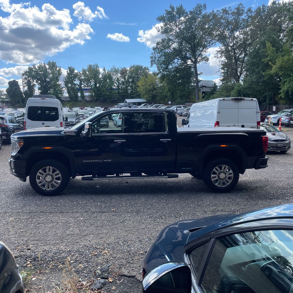 2023 GMC Sierra 3500HD Denali