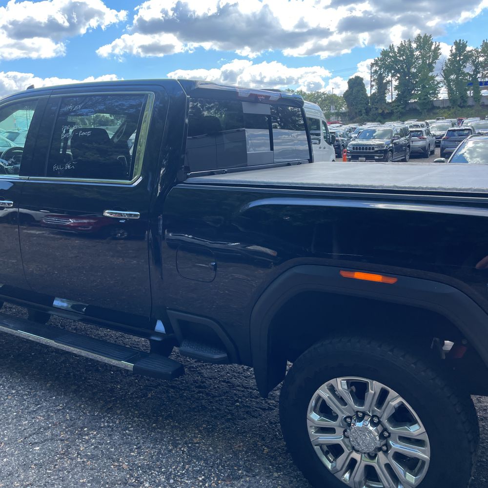 2023 GMC Sierra 3500HD Denali