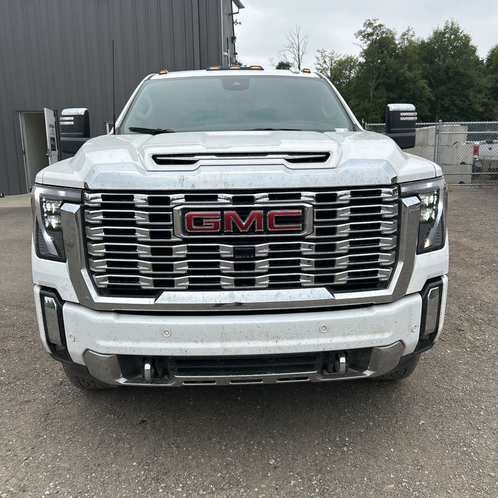 2024 GMC Sierra 3500 Denali