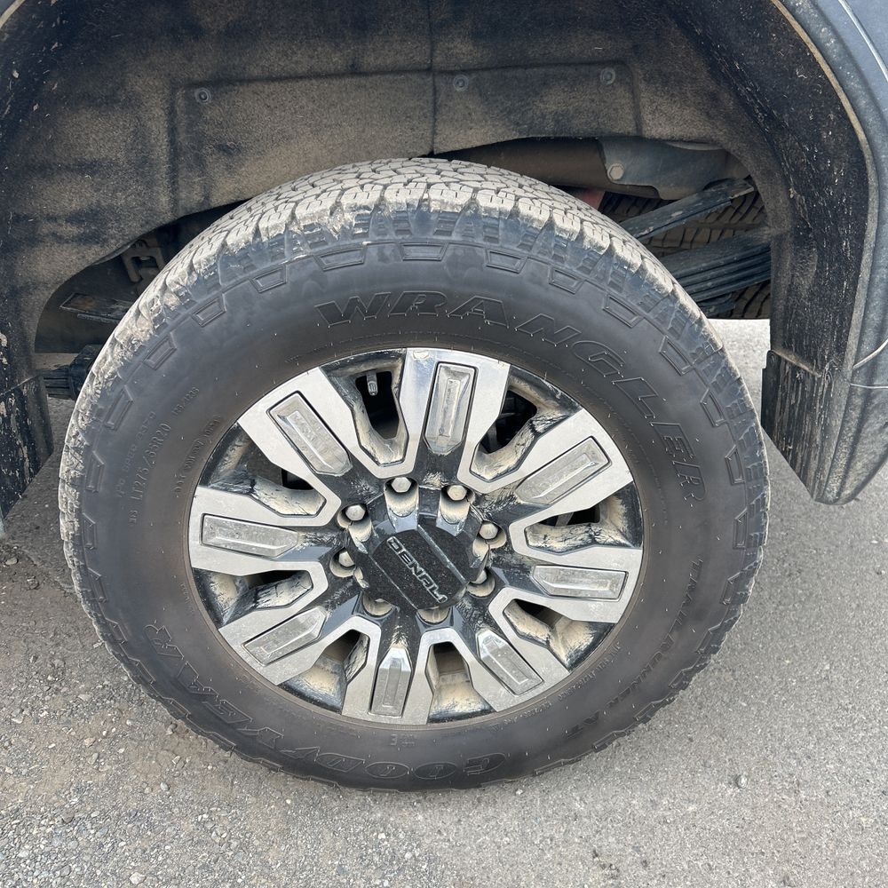 2024 GMC Sierra 3500 Denali