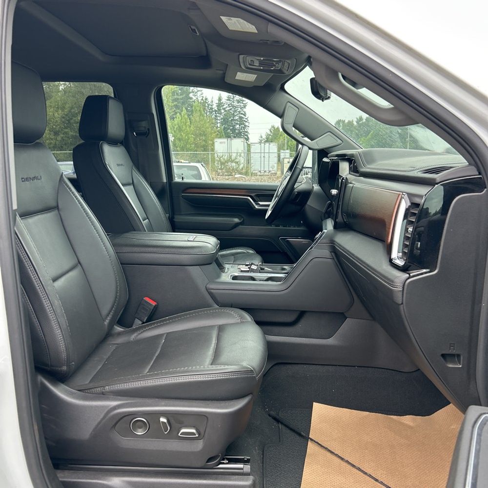 2024 GMC Sierra 3500 Denali