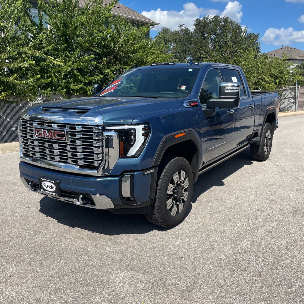 2024 GMC Sierra 3500HD Denali