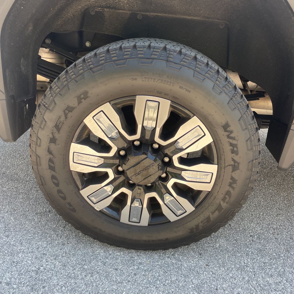 2024 GMC Sierra 3500HD Denali
