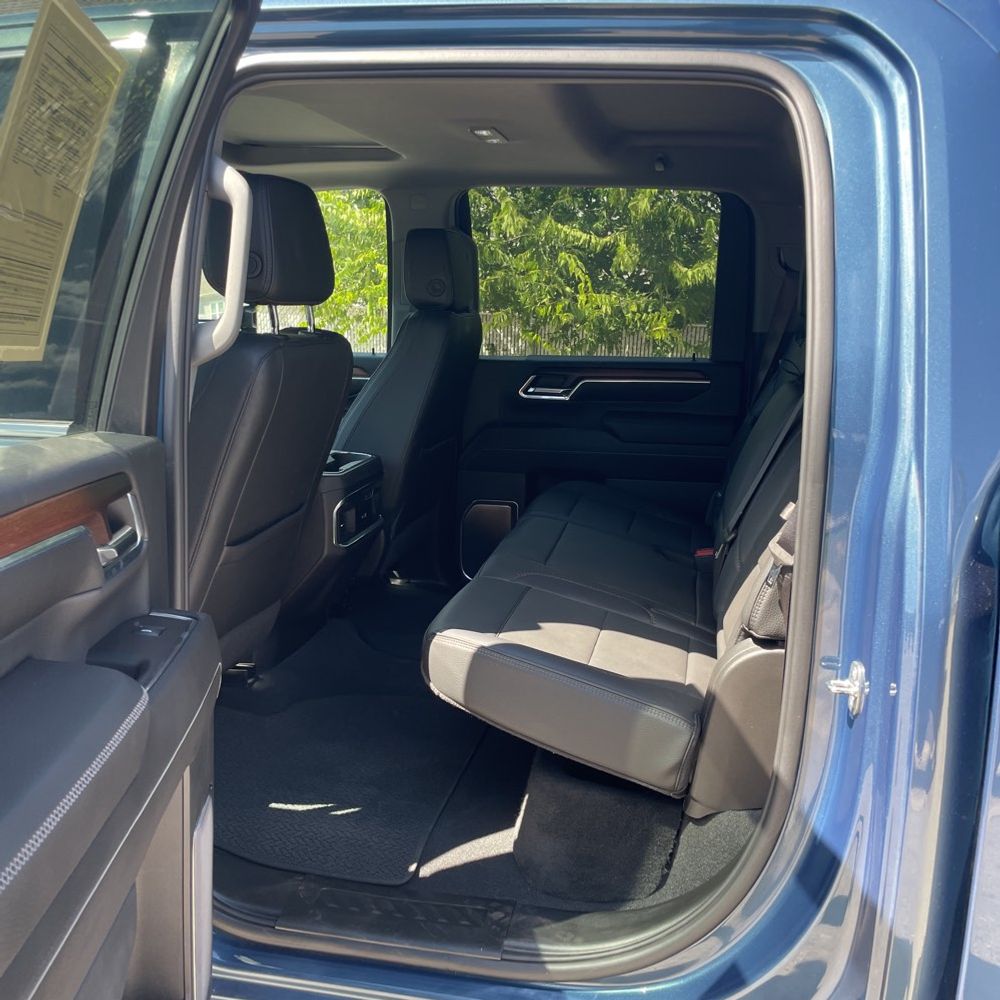 2024 GMC Sierra 3500HD Denali