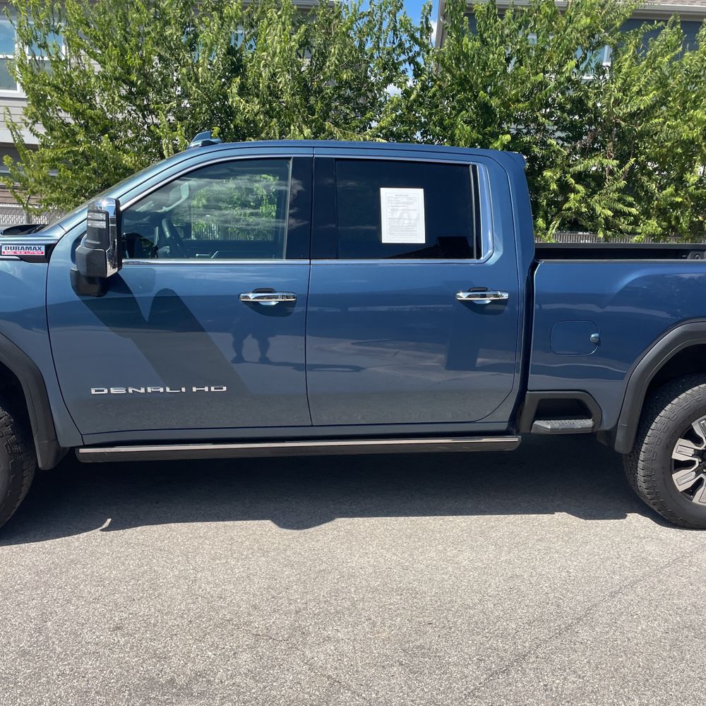 2024 GMC Sierra 3500HD Denali