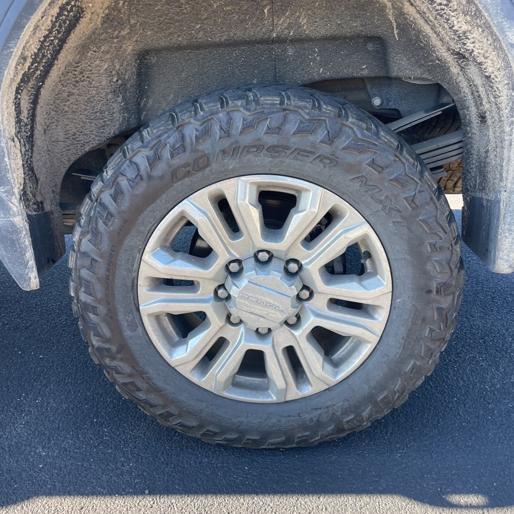 2023 GMC Sierra 3500HD Denali