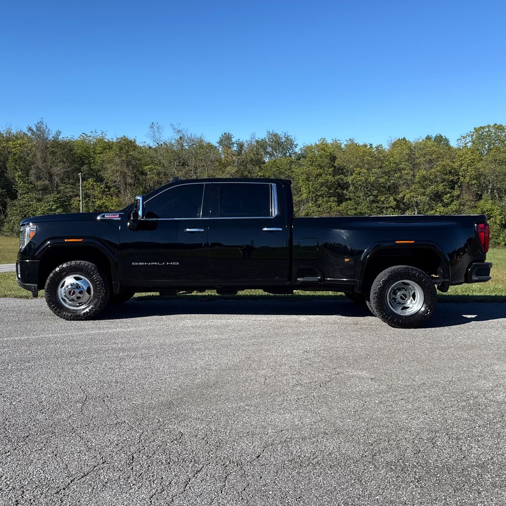 2022 GMC Sierra 3500 Denali