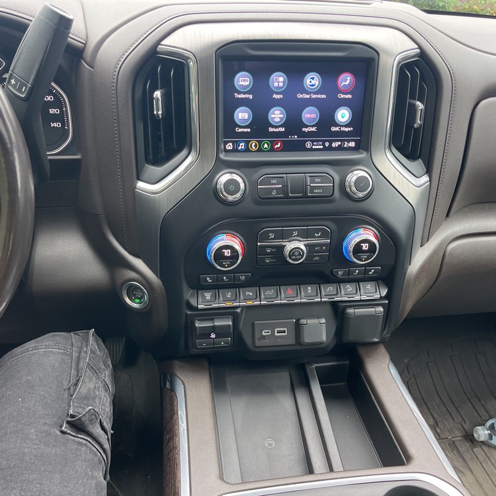 2022 GMC Sierra 3500HD Denali
