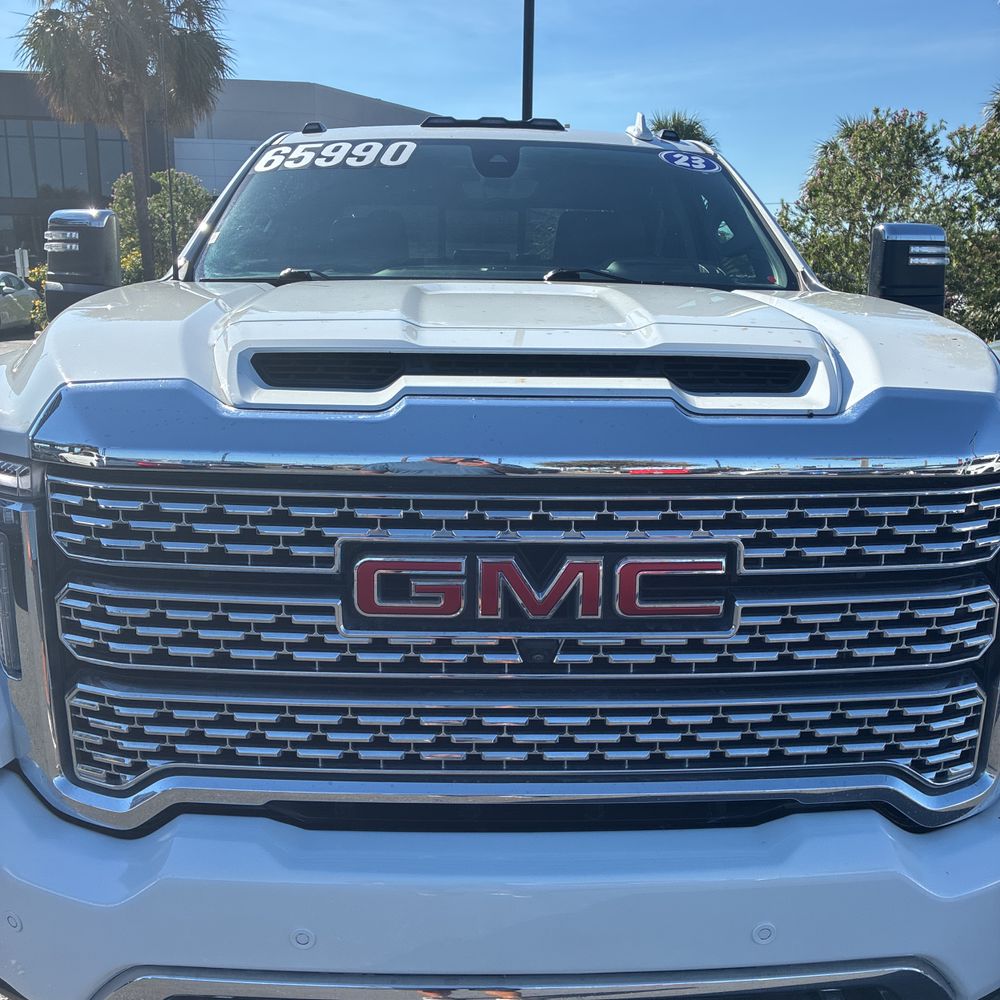 2023 GMC Sierra 3500 Denali