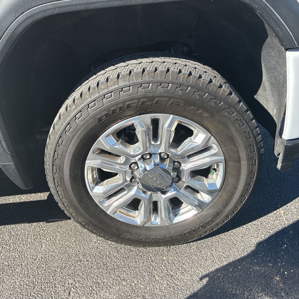 2023 GMC Sierra 3500 Denali