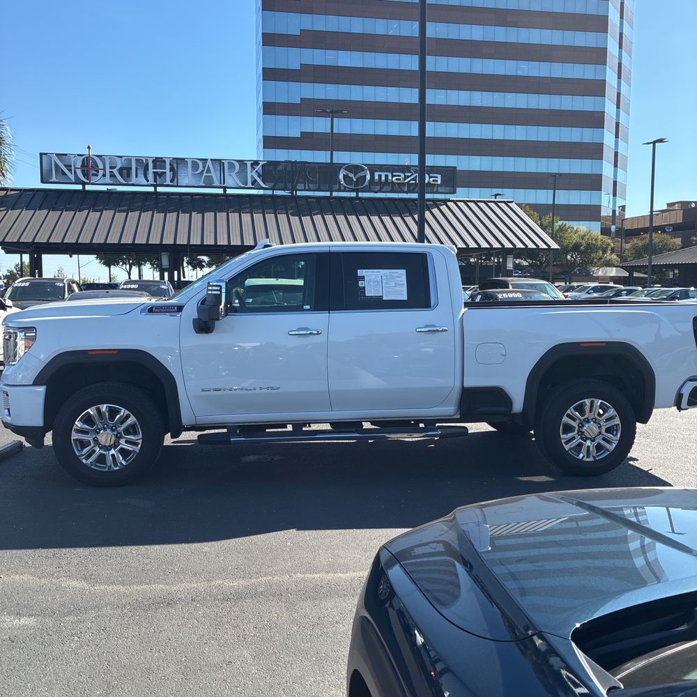 2023 GMC Sierra 3500 Denali