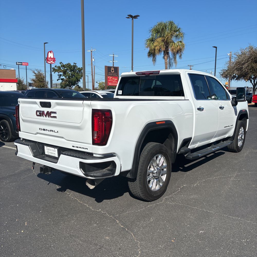 2023 GMC Sierra 3500 Denali