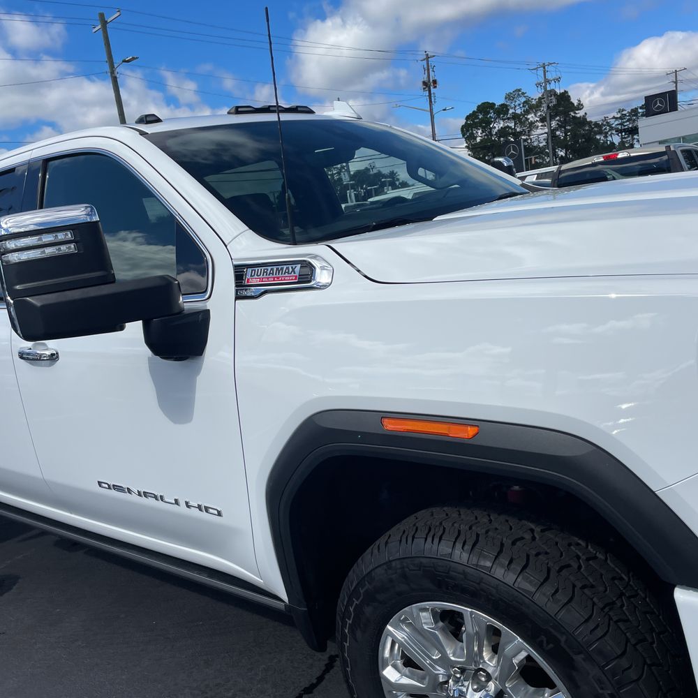 2023 GMC Sierra 3500HD Denali