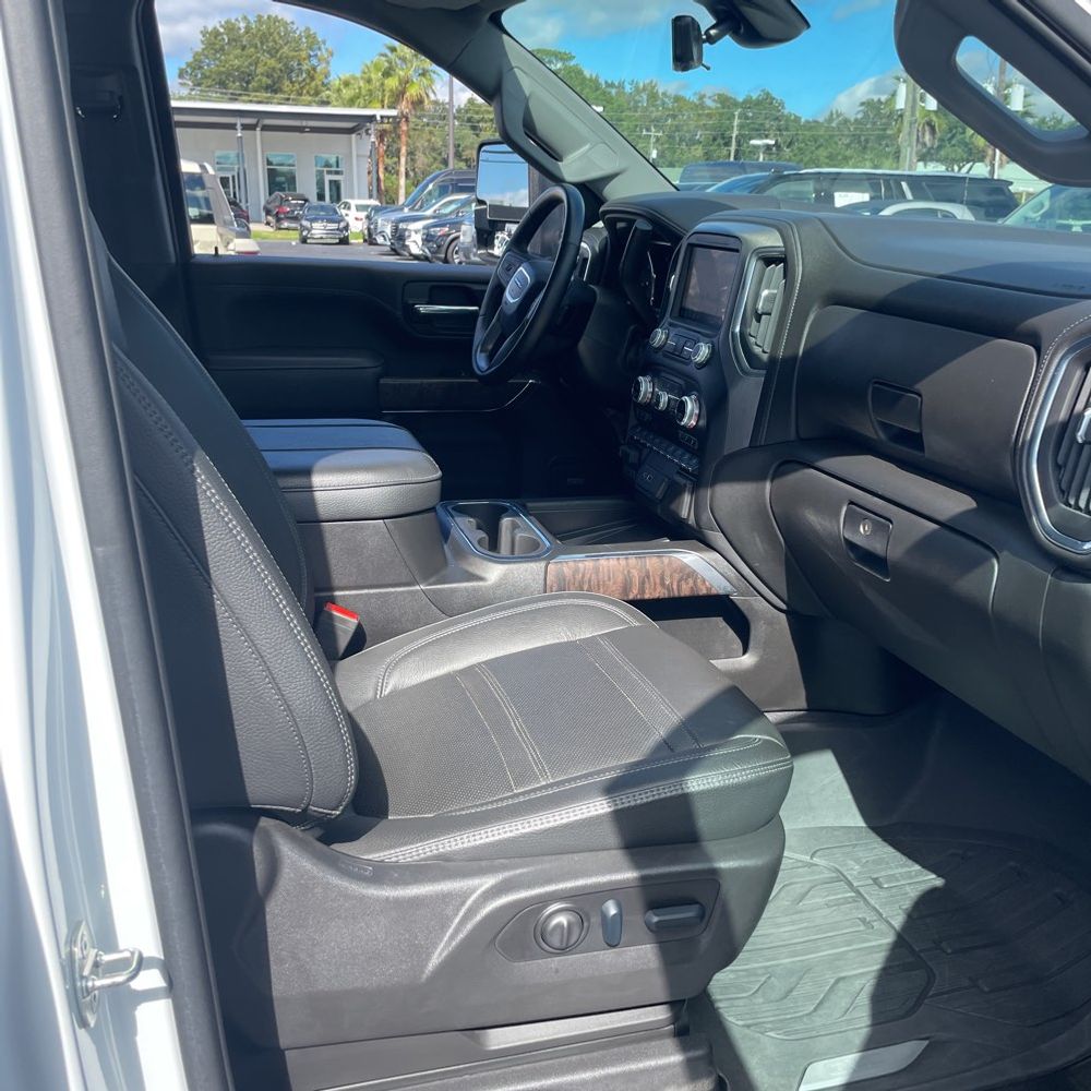 2023 GMC Sierra 3500HD Denali