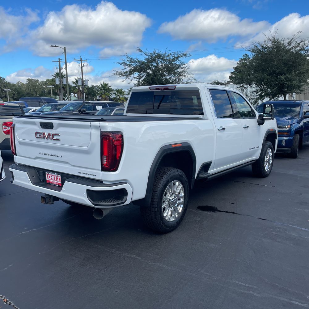 2023 GMC Sierra 3500HD Denali