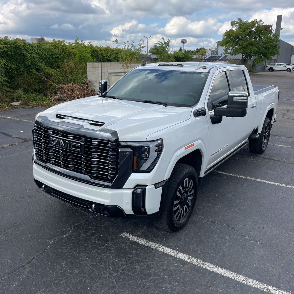 2024 GMC Sierra 2500HD Denali Ultimate