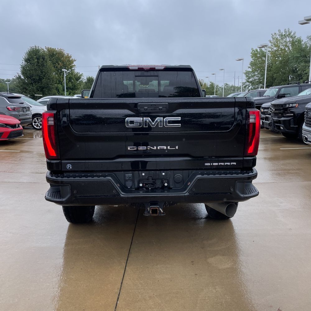 2024 GMC Sierra 2500HD Denali Ultimate
