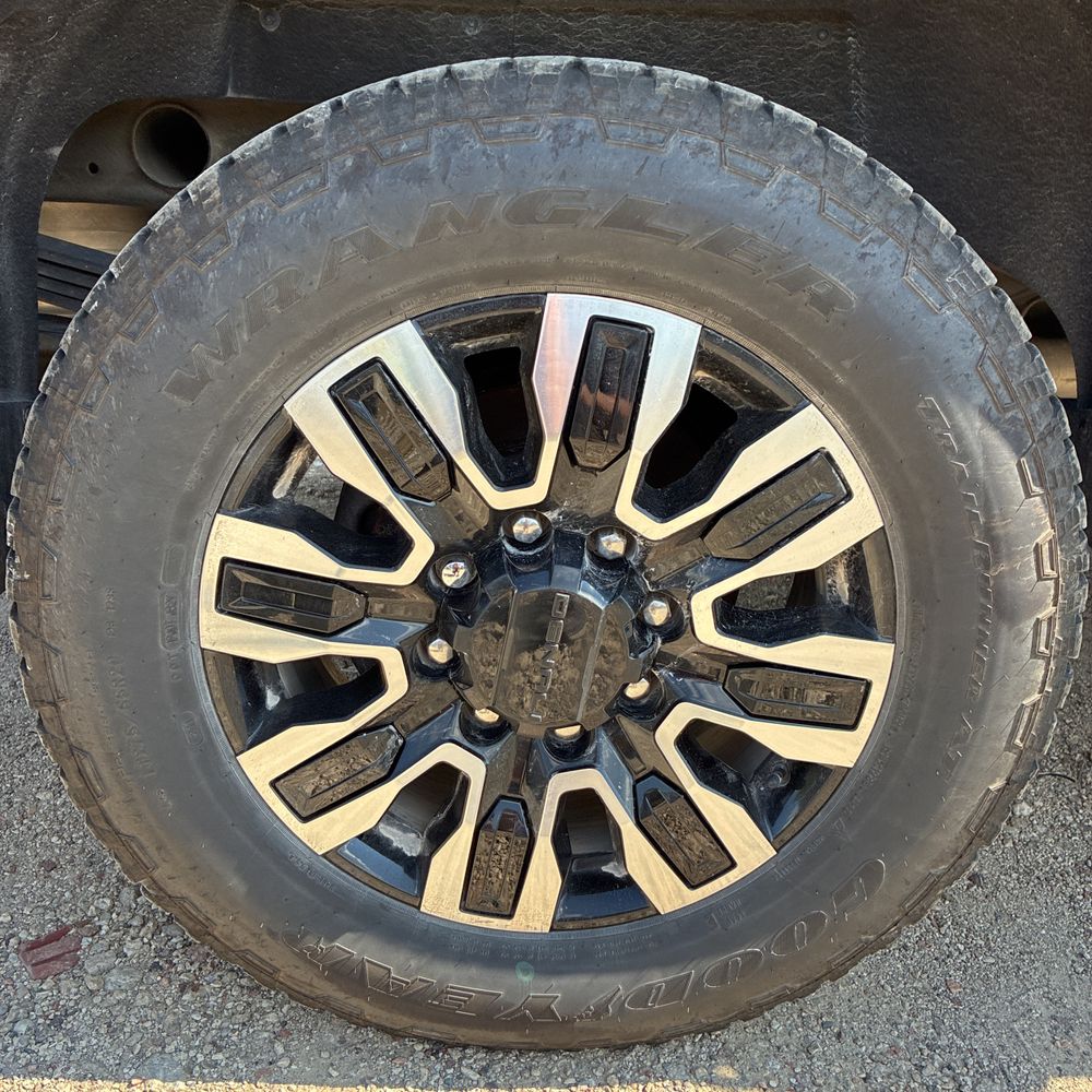 2024 GMC Sierra 2500 Denali Ultimate