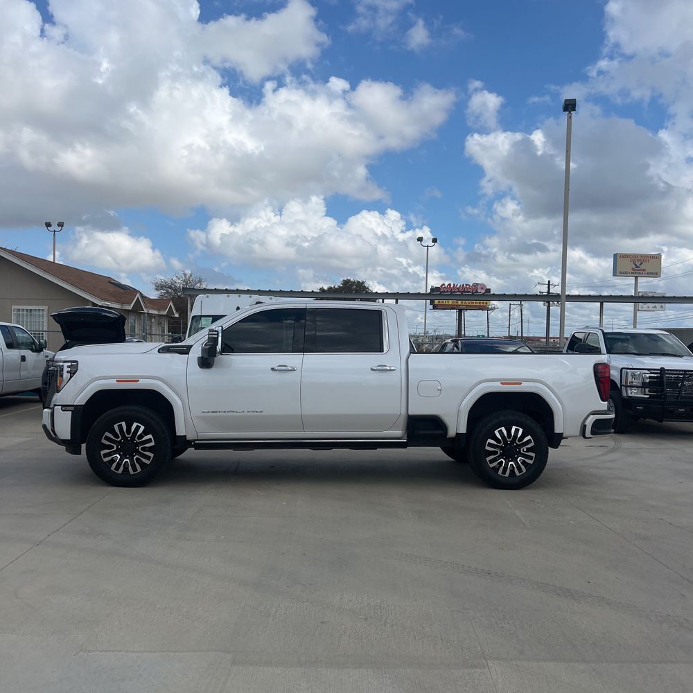 2024 GMC Sierra 2500HD Denali Ultimate