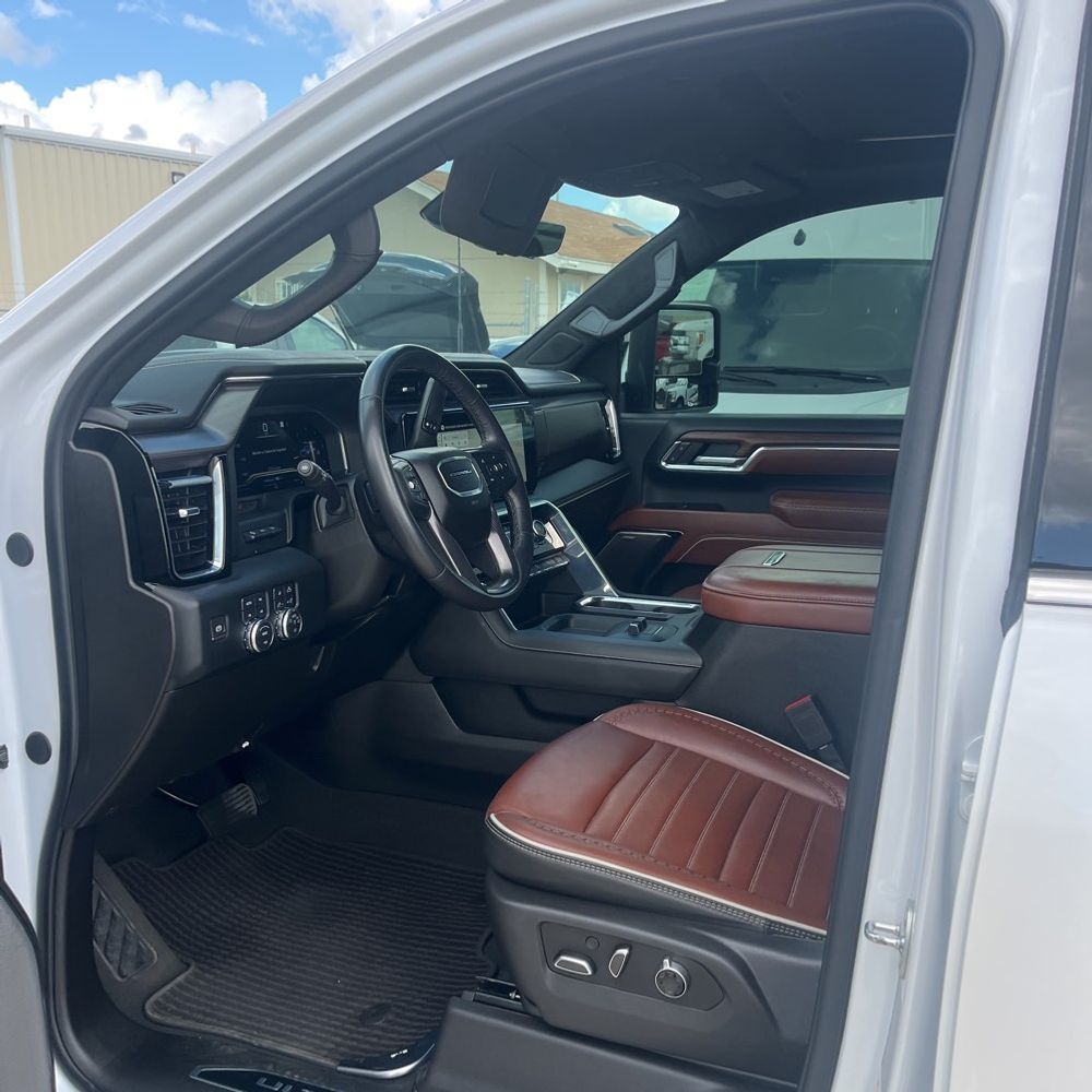 2024 GMC Sierra 2500HD Denali Ultimate