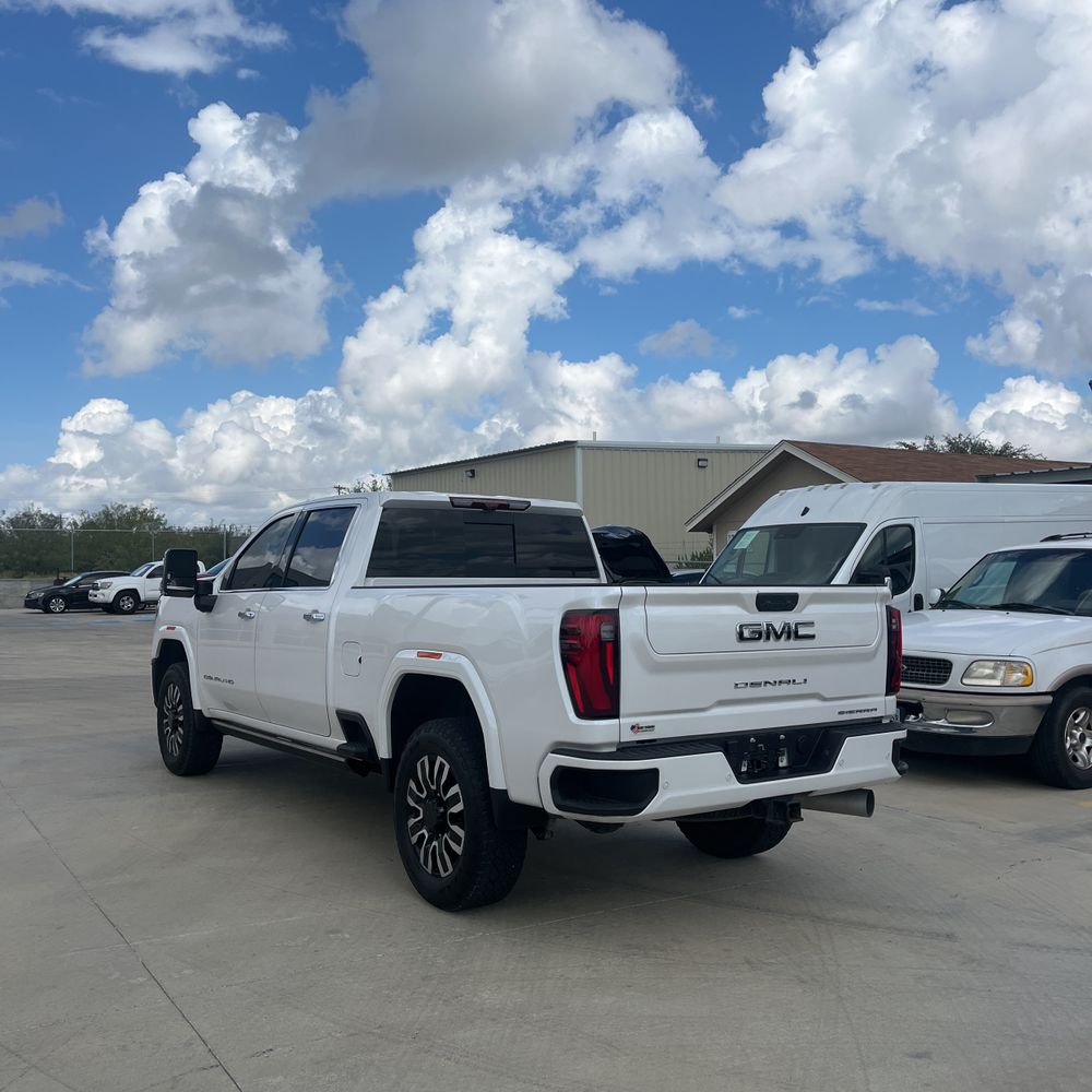 2024 GMC Sierra 2500HD Denali Ultimate