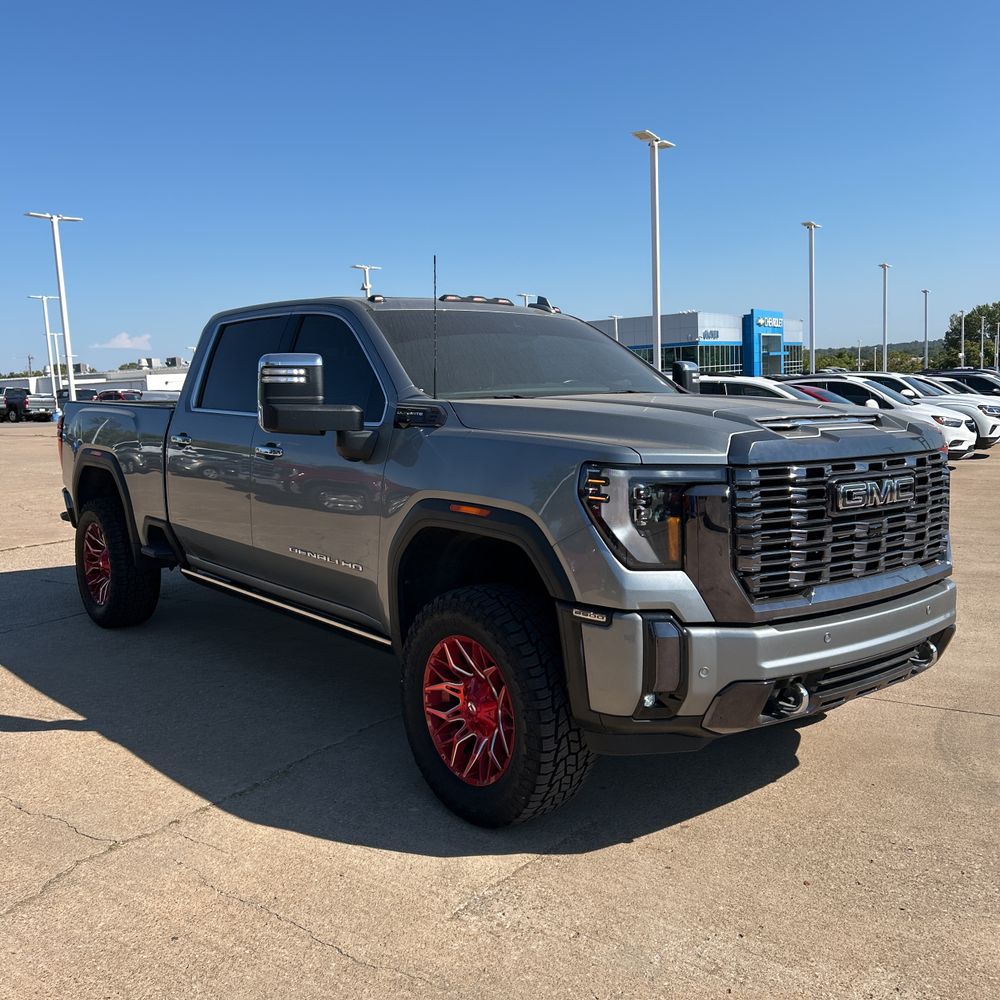 2024 GMC Sierra 2500HD Denali Ultimate