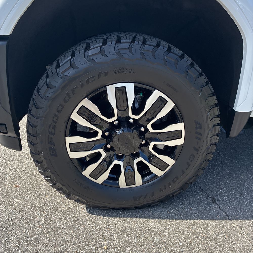 2024 GMC Sierra 2500HD Denali Ultimate