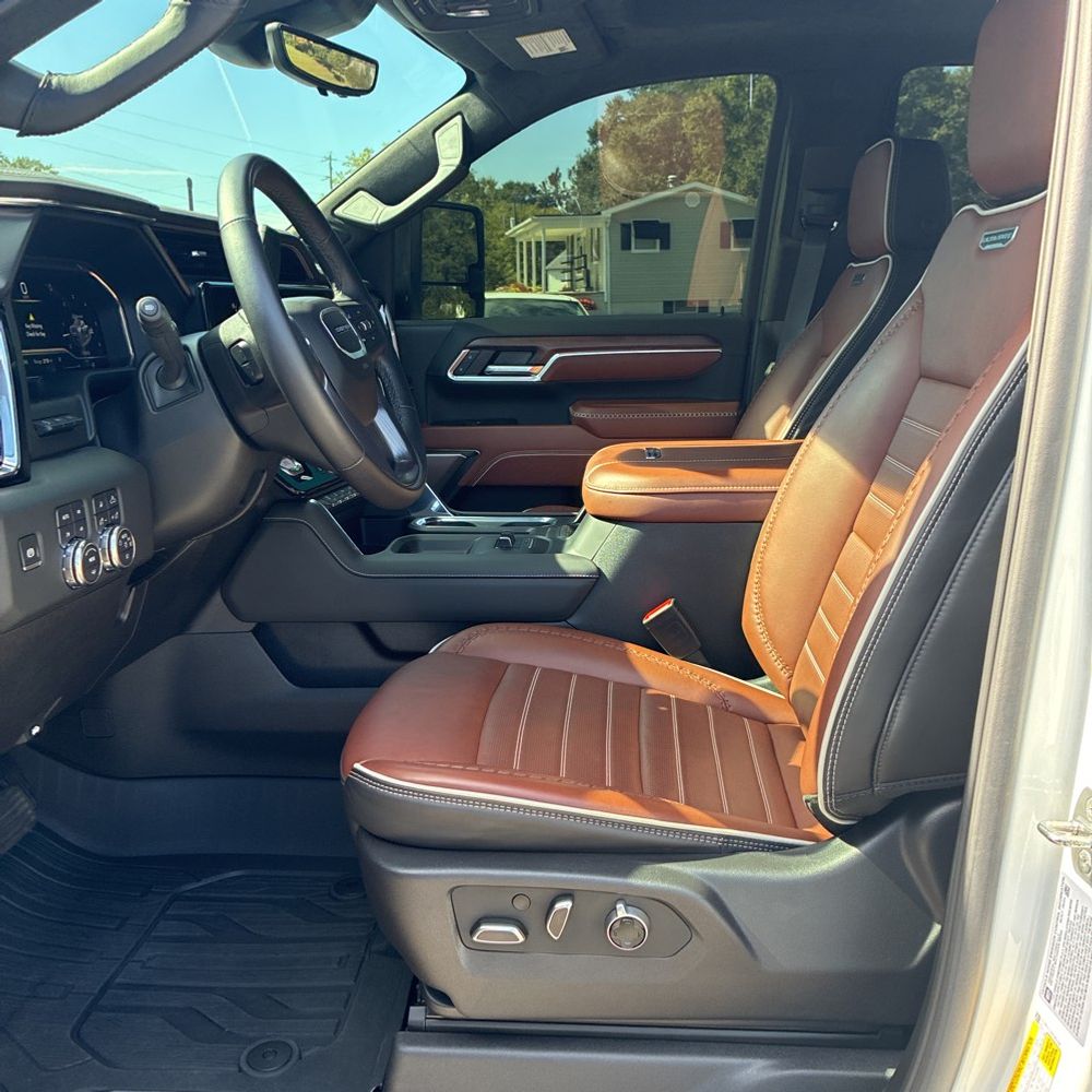 2024 GMC Sierra 2500HD Denali Ultimate