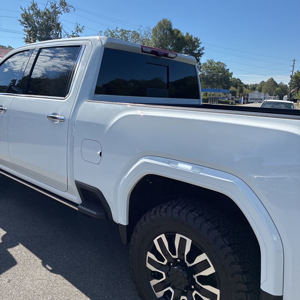 2024 GMC Sierra 2500HD Denali Ultimate