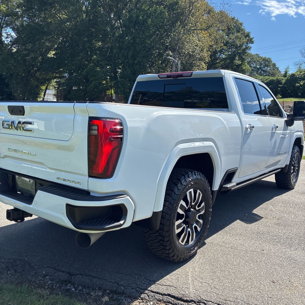 2024 GMC Sierra 2500HD Denali Ultimate