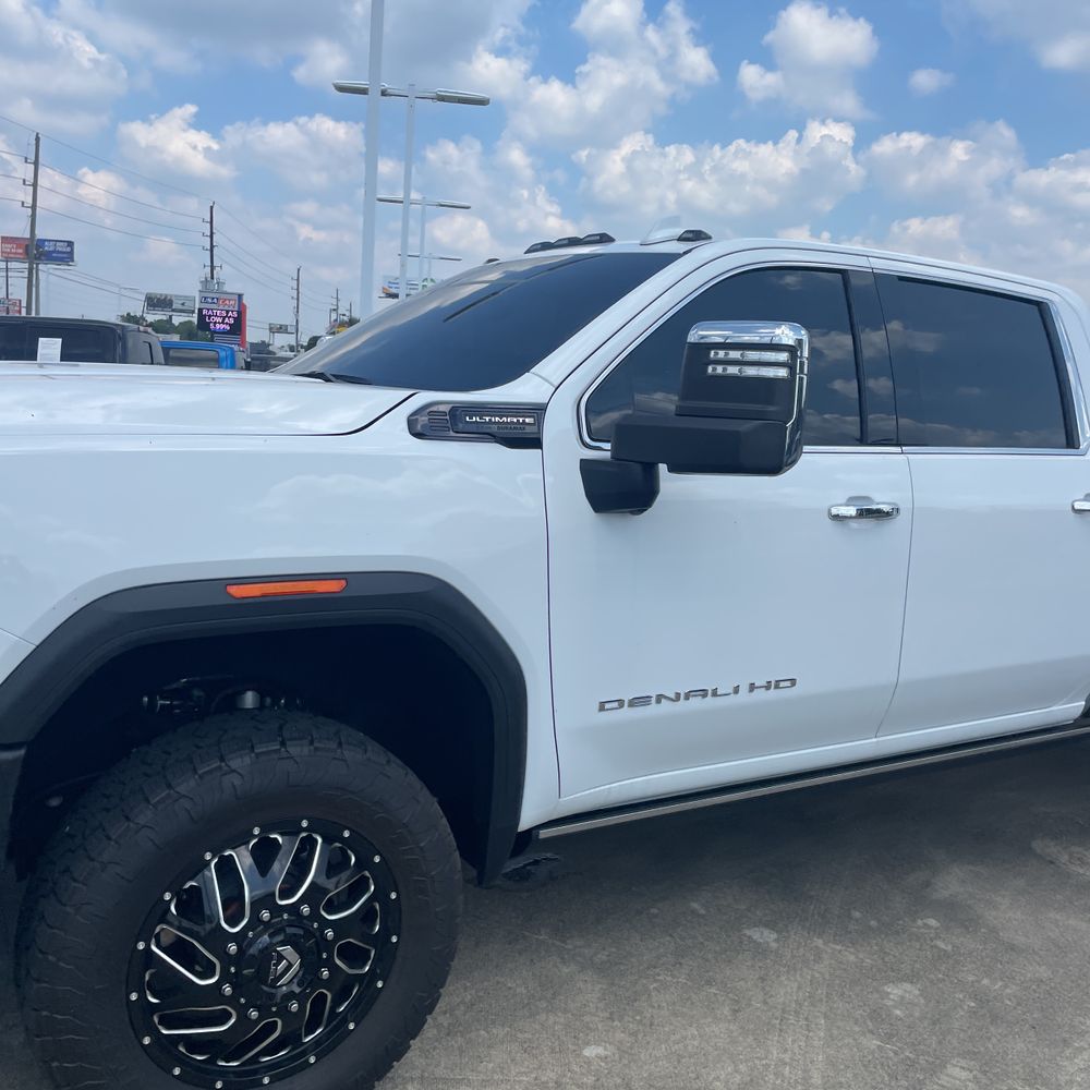 2024 GMC Sierra 3500HD Denali Ultimate