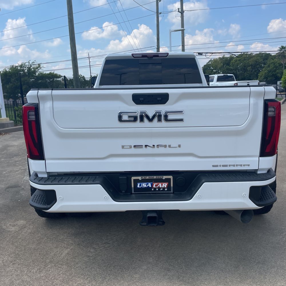 2024 GMC Sierra 3500HD Denali Ultimate