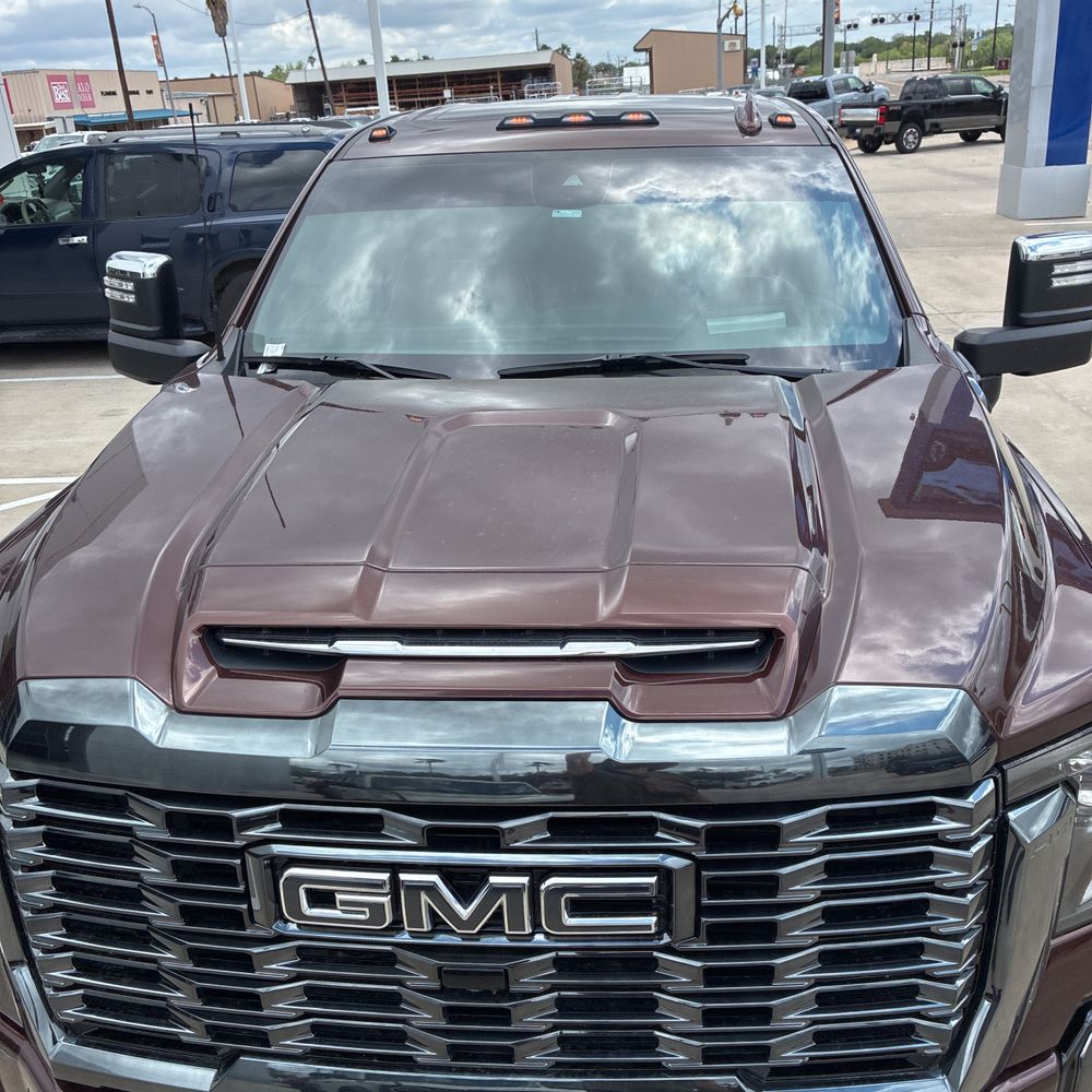 2024 GMC Sierra 3500HD Denali Ultimate