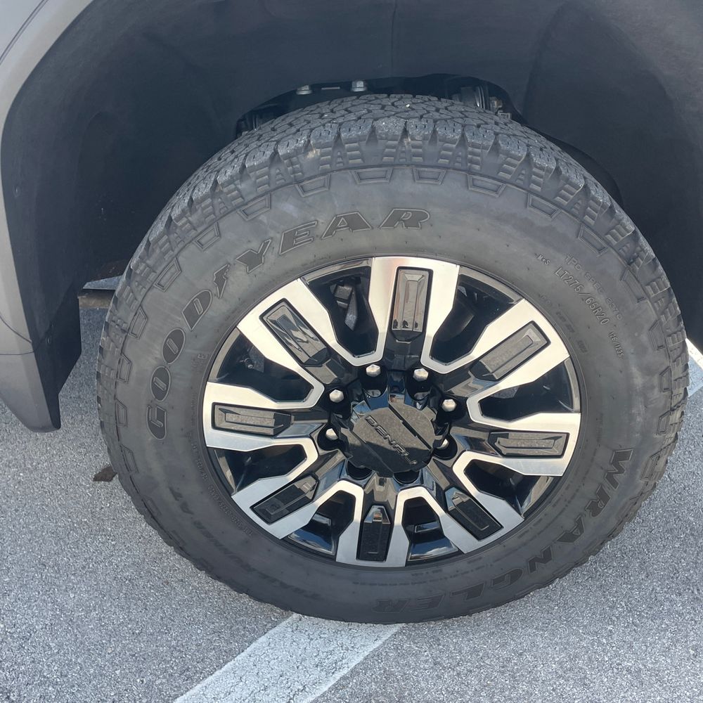 2024 GMC Sierra 3500HD Denali Ultimate