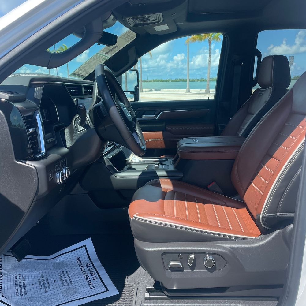 2024 GMC Sierra 3500HD Denali Ultimate