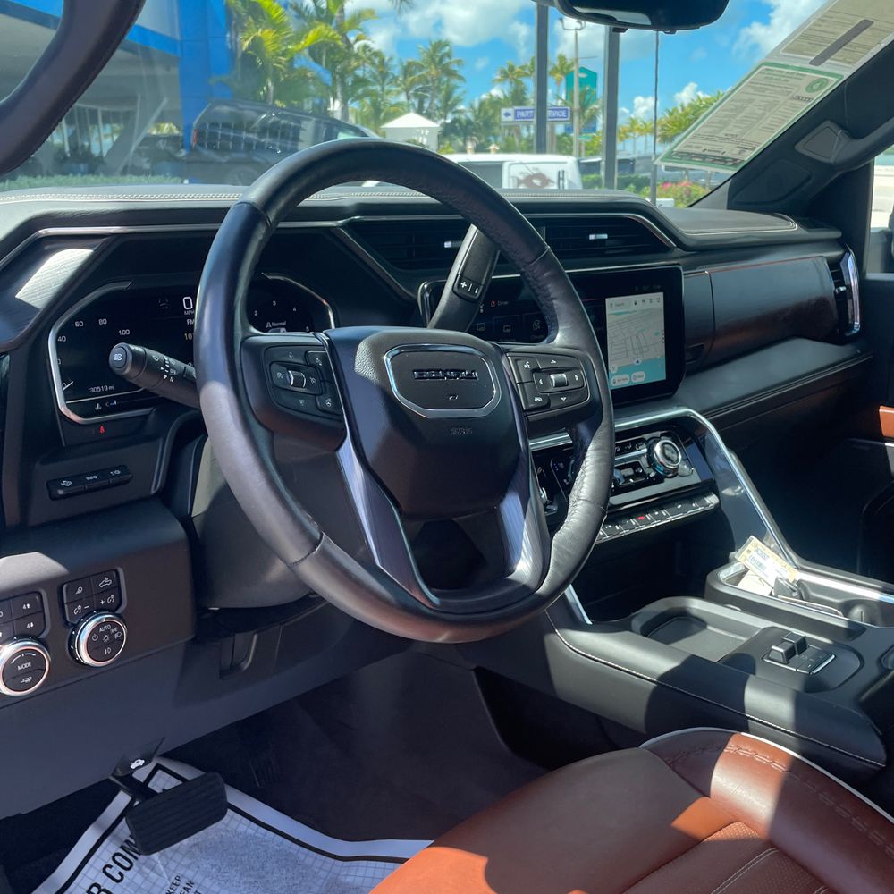 2024 GMC Sierra 3500HD Denali Ultimate