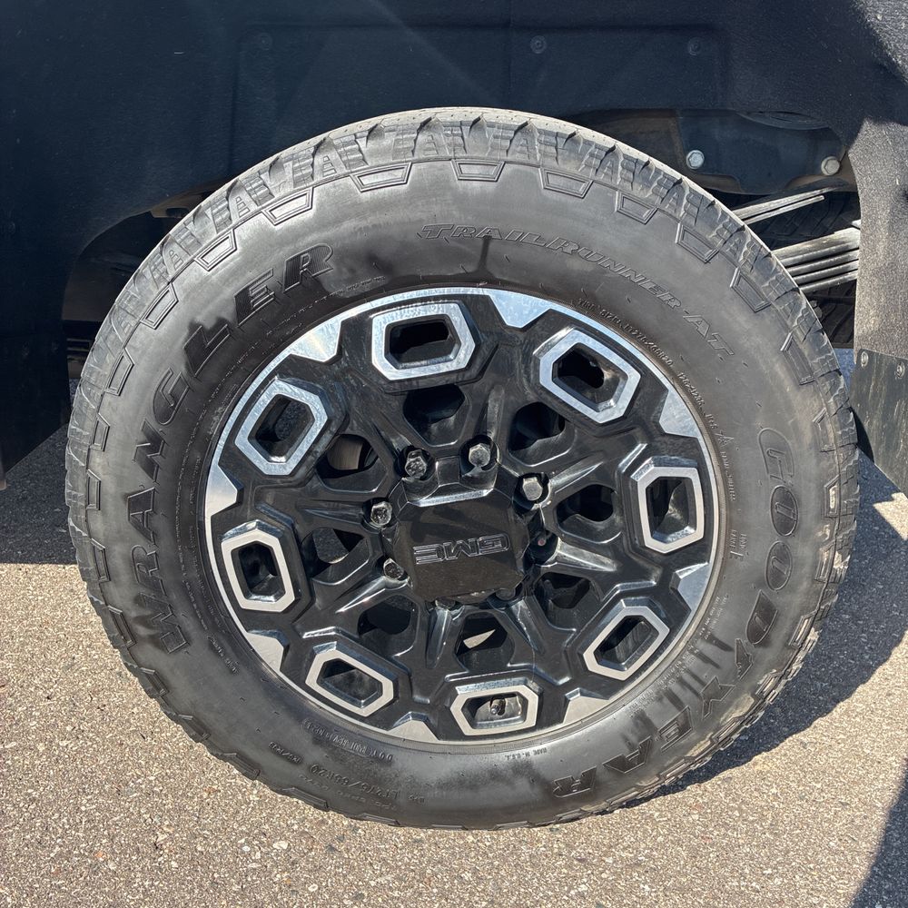 2024 GMC Sierra 3500HD Denali Ultimate