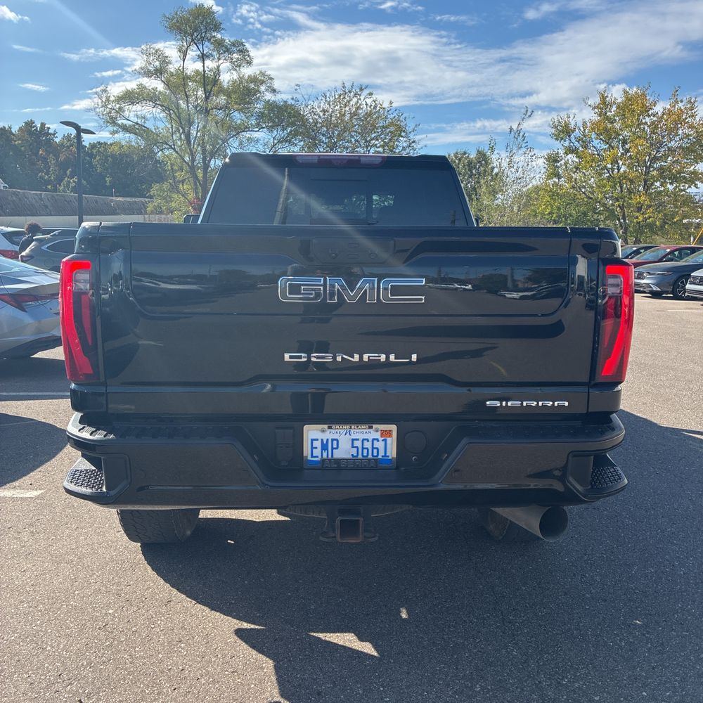 2024 GMC Sierra 3500HD Denali Ultimate