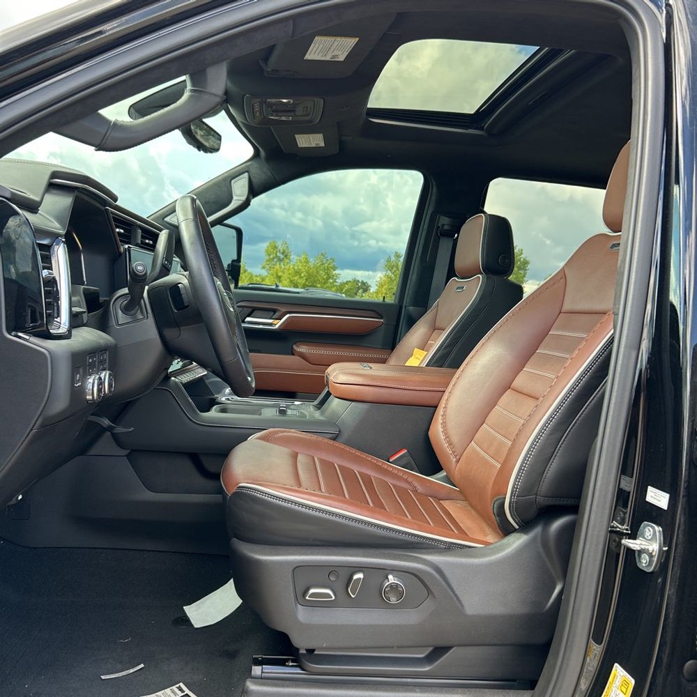 2024 GMC Sierra 3500 Denali Ultimate