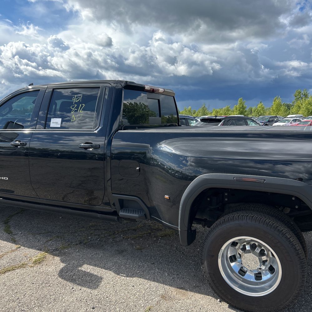 2024 GMC Sierra 3500 Denali Ultimate