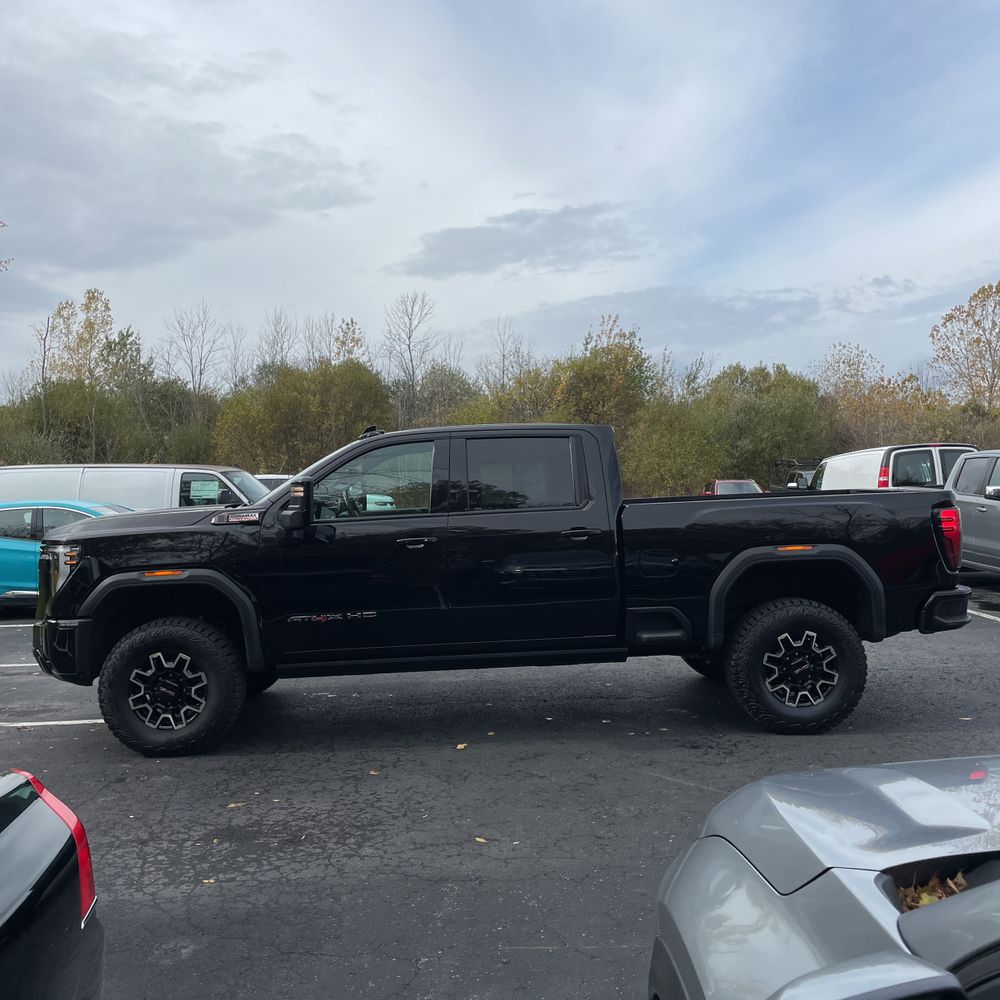 2024 GMC Sierra 2500 AT4X