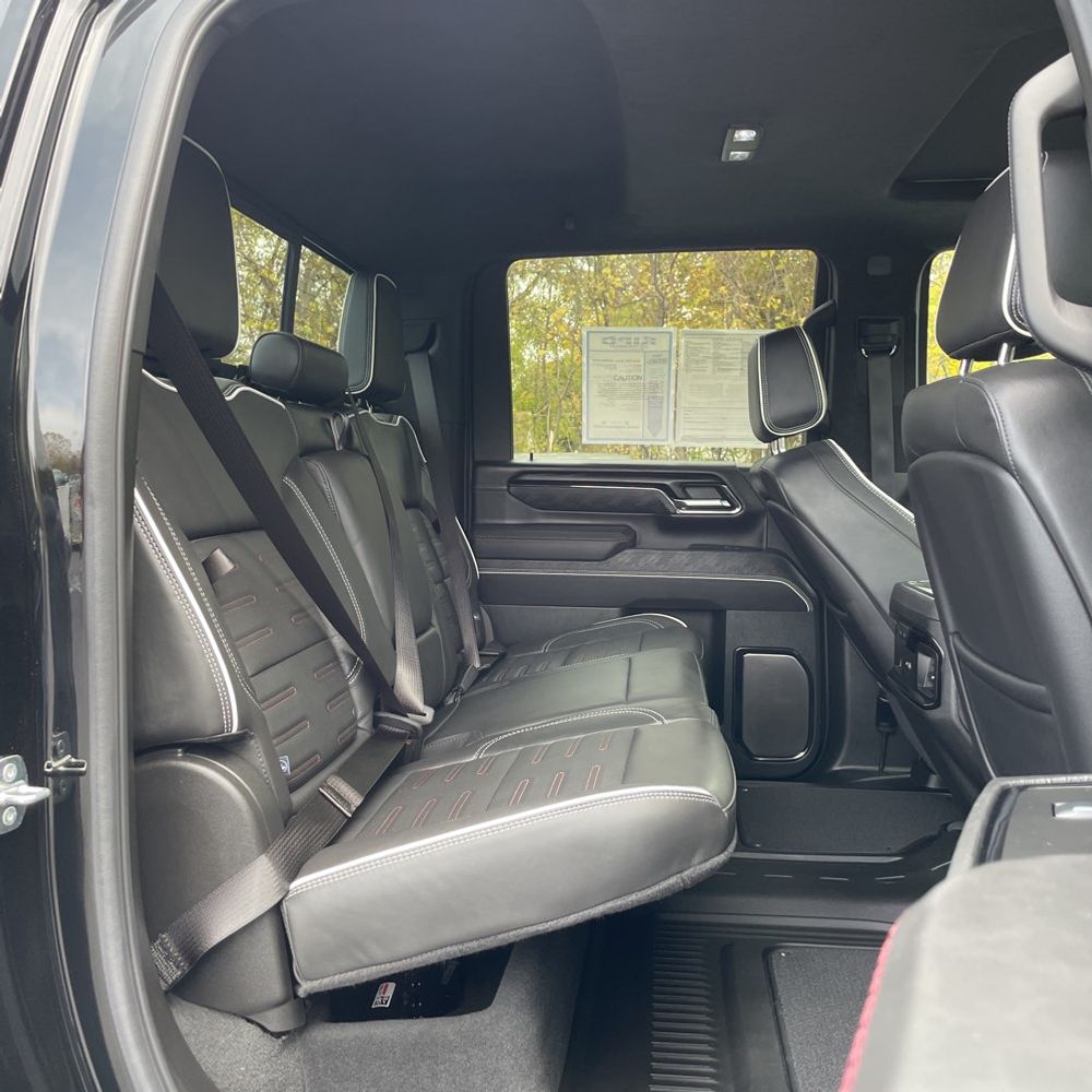 2024 GMC Sierra 2500 AT4X