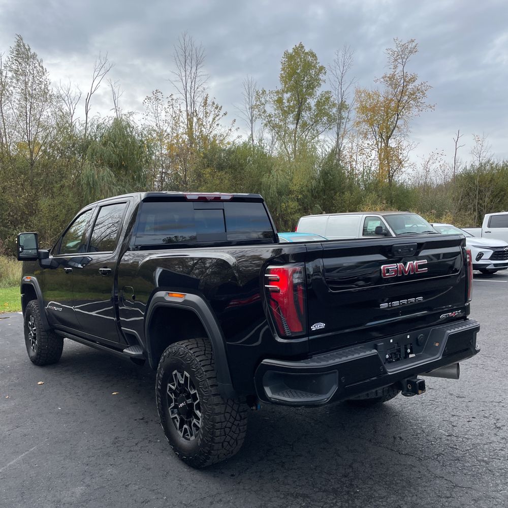 2024 GMC Sierra 2500 AT4X