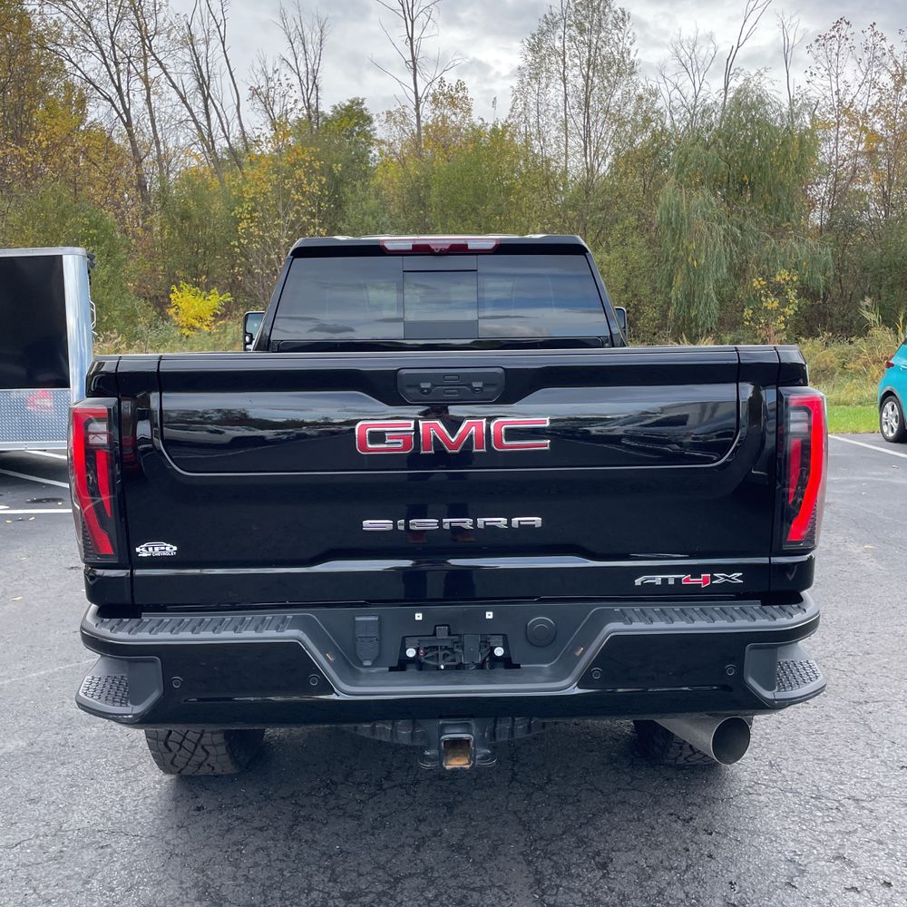 2024 GMC Sierra 2500 AT4X