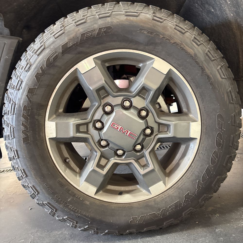 2025 GMC Sierra 2500HD SLT
