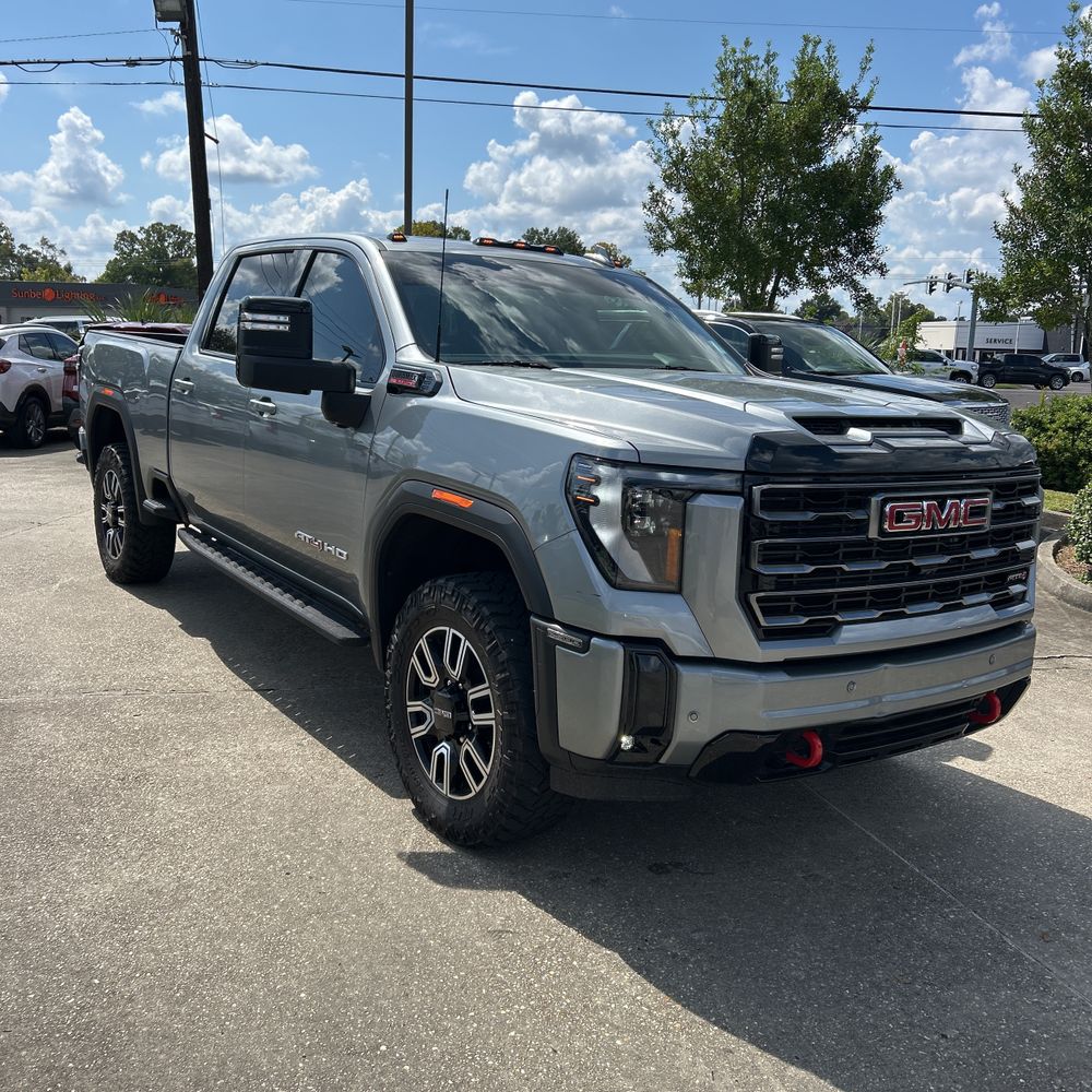 2025 GMC Sierra 2500HD AT4