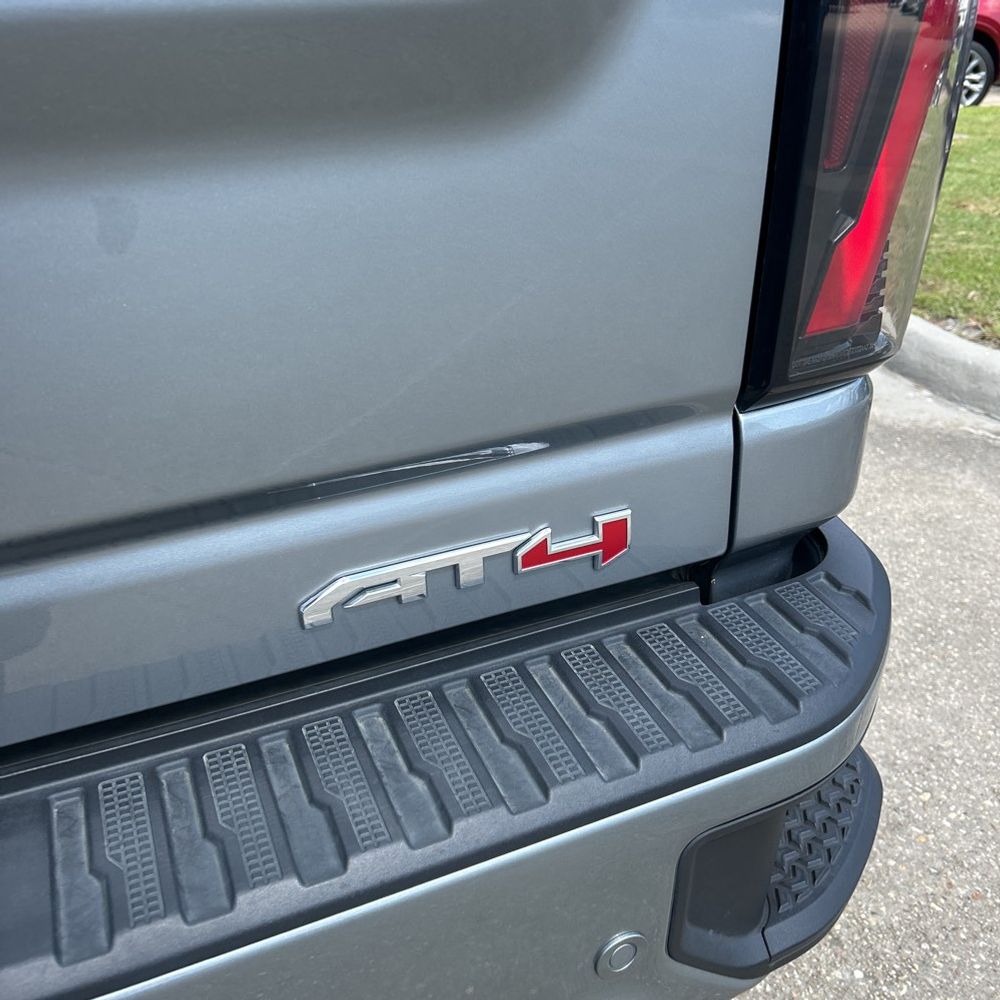 2025 GMC Sierra 2500HD AT4