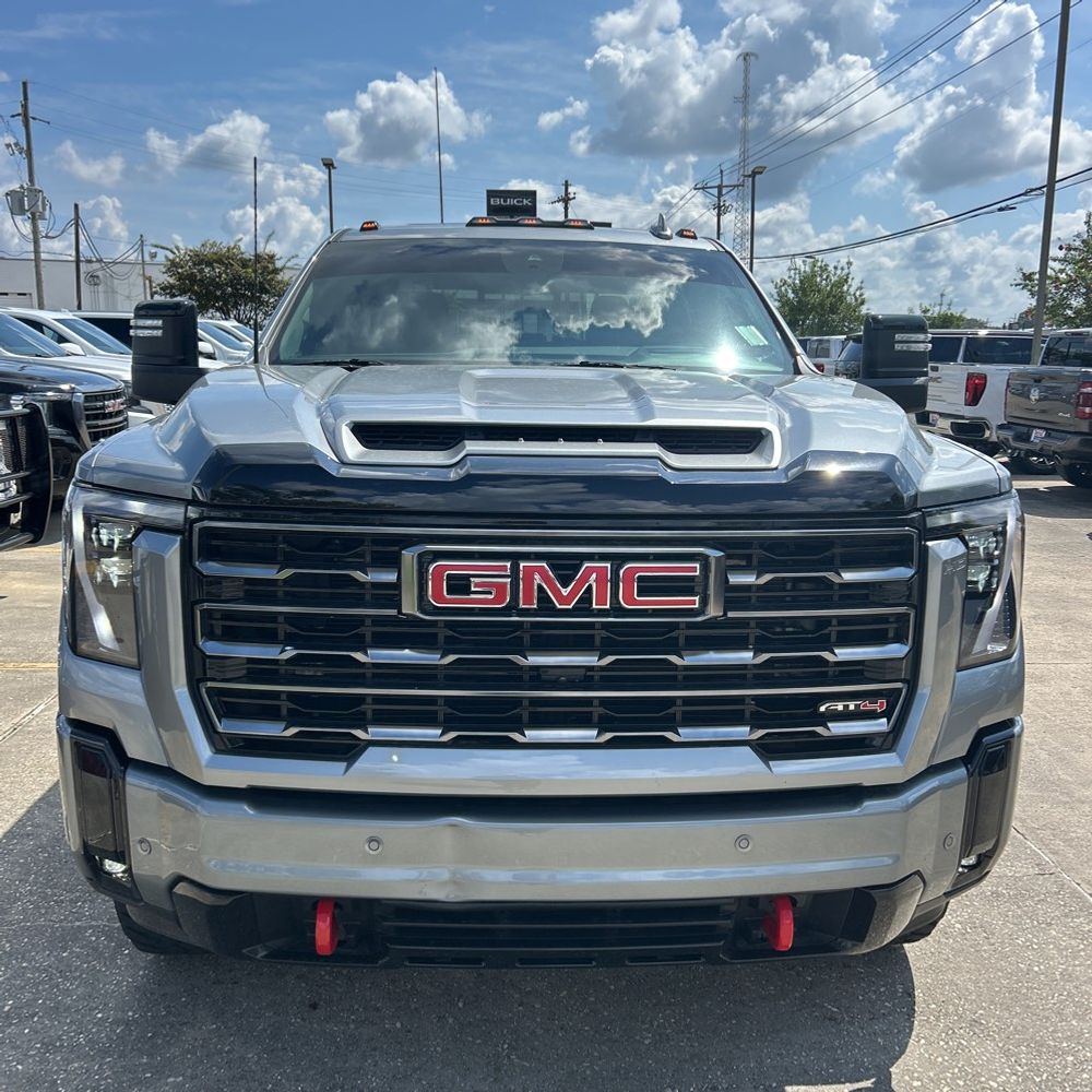 2025 GMC Sierra 2500HD AT4